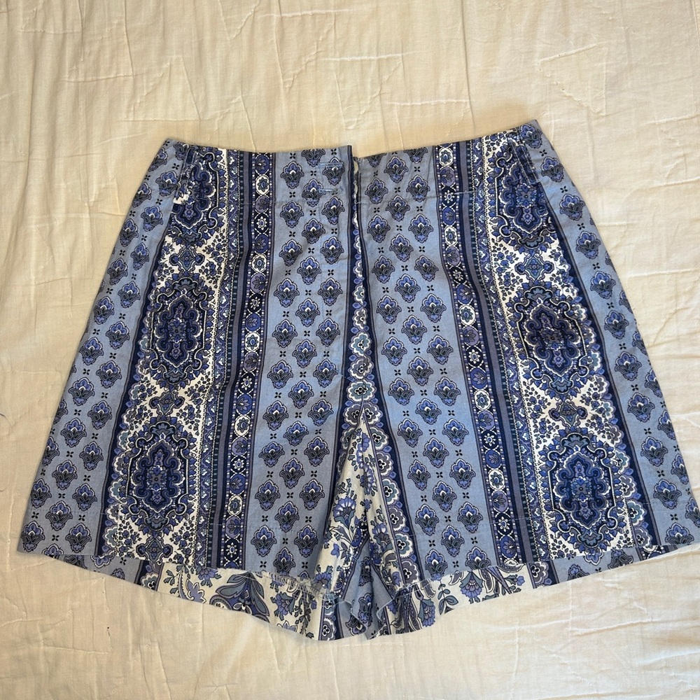 Barneys New York Blue and White Women's Shorts